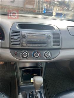 تۆیۆتا کامری